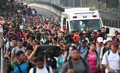 Behind Biden's asylum halt: Migrants must say if they fear deportation Migrants at US border in final hours before Title 42 expires
