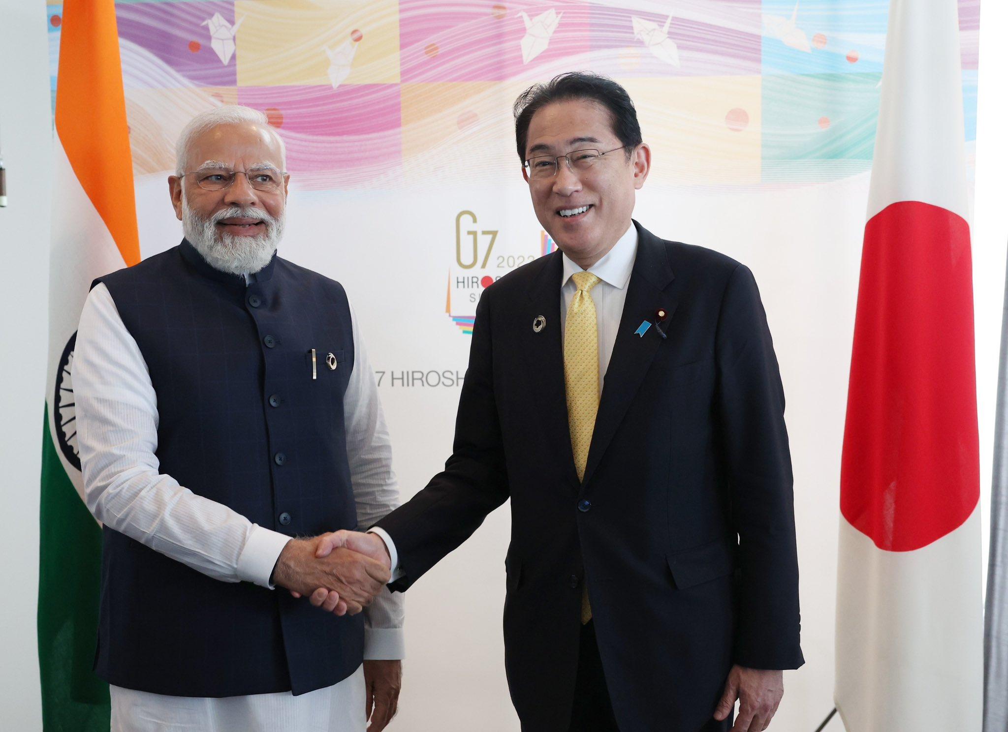 PM Modi, Kishida discuss cooperation in green hydrogen, semiconductors