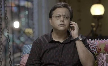 Anupamaa, Om Shanti Om actor Nitesh Pandey dies of cardiac arrest Nitesh Pandey dies