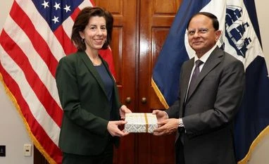 PM's principal secy, US comm secy discuss ways to strengthen economic ties PM's Principal Secy P K Mishra, US Secretary of Commerce Gina Raimondo