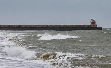 Cyclone Biparjoy: Pakistan begin evacuation of low-lying coastal areas Cyclone Biparjoy