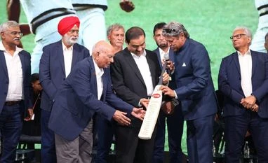 Gautam Adani Gautam Adani