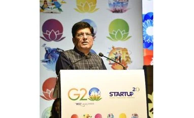 $40 billion apparel exports target by 2030 is achievable, Goyal confident Piyush Goyal