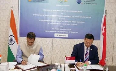India, Singapore extend MoU to co-operate on public administration till '28 India, Singapore extend MoU to co-operate on public administration till '28