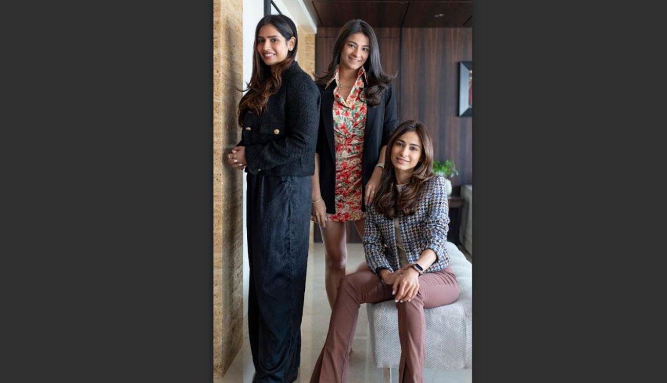 ashnaLalwani-SaanyaSharma-SanjanaShah