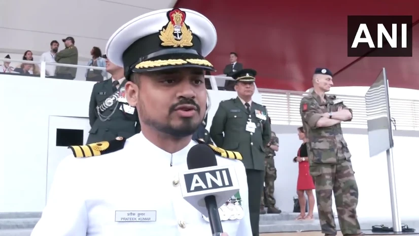 Indian Navy Commander Prateek Kumar Indian Navy Commander Prateek Kumar