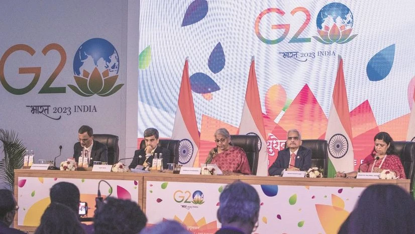 FM Nirmala Sitharaman and RBI governor Shaktikanta Das FM Nirmala Sitharaman and RBI governor Shaktikanta Das