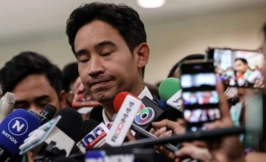 Thailand's Move Forward party braces for court case that might dissolve it Pita Limjaroenrat, leader of Thailand's Move Forward Party