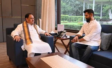Chirag Paswan meets Amit Shah, BJP chief Nadda; makes return to NDA Chirag Paswan meets BJP chief JP Nadda