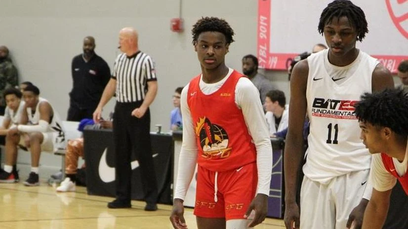 Athletes Bronny James in heart attack Athletes Bronny James in heart attack