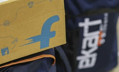 Flipkart in talks to raise $1 billion, $600 million to come from Walmart Flipkart's valuation is likely to increase by 5-10 per cent