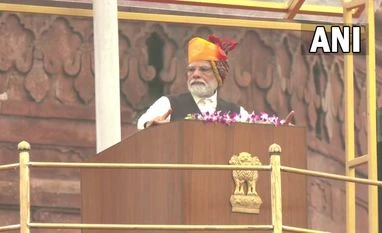 Latest Live: We will unfurl national flag at Red Fort next year, says Lalu Independence_day