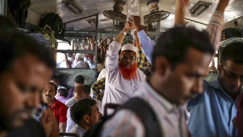 Indians, Indian citizens, Locals Indians, Indian citizens, Locals