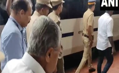 Kerala CM makes his first Vande Bharat journey from Kannur to Ernakulam Kerala Chief Minister Pinarayi Vijayan