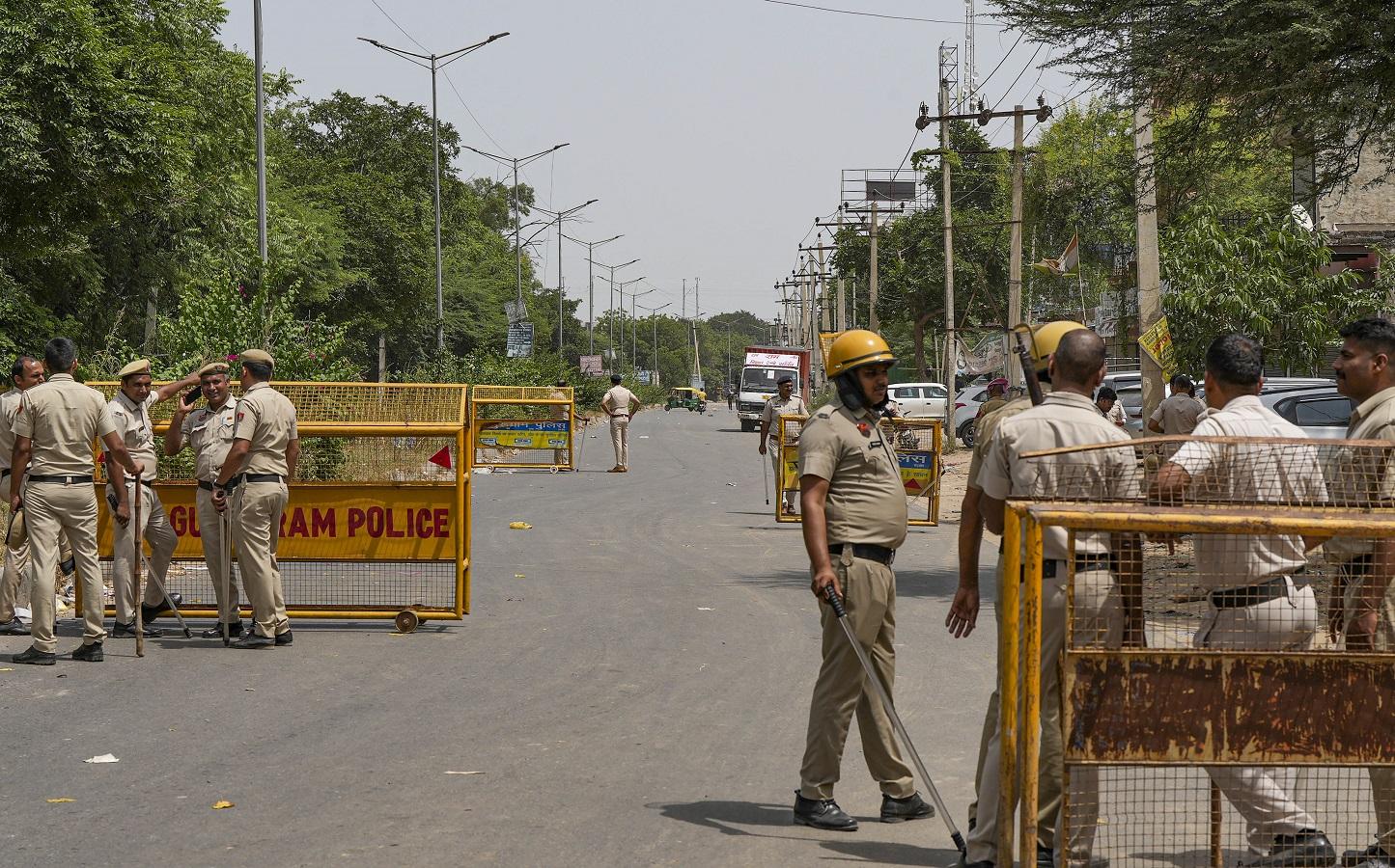 Man who pointed gun at cop during 2020 northeast Delhi riots gets bail ...