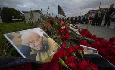 Deliberate wrongdoing among possible causes of crash: Kremlin on Prigozhin Wagner chief Prigozhin's funeral