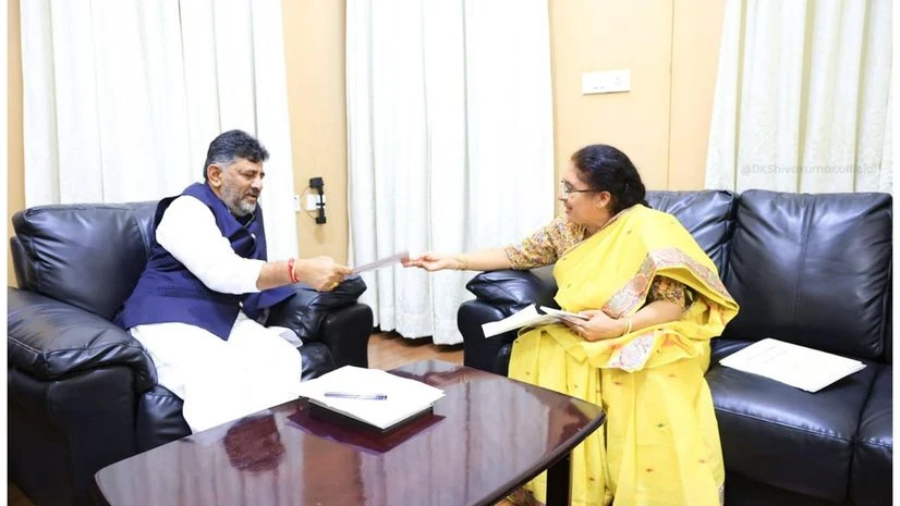 D K Shivakumar, Tejaswini AnanthKumar D K Shivakumar, Tejaswini AnanthKumar