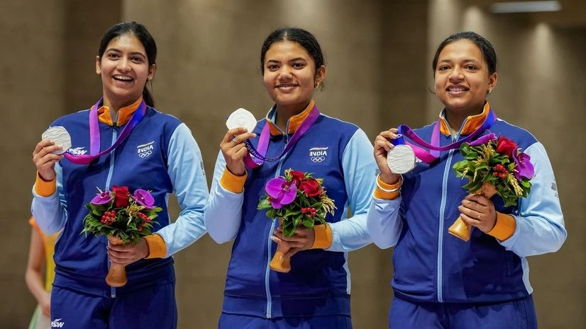 Olympics 2024: Sift, Anjum fail to qualify for women's 50m 3P finals | Olympic Games News Sift Kaur Samra, Manini Kaushik and Ashi Chouksey