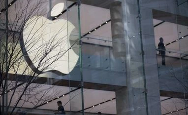 Threat alert not attributed to specific state sponsored attacker: Apple apple