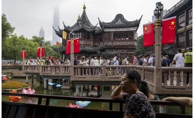 Chinese exports decline 4.6% after seven years amid economic crisis China, China economy, Economy