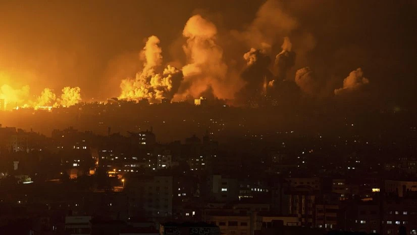 Fire, smoke, airstrike, rockets, Israel- Palestine, Gaza, Hamas Fire, smoke, airstrike, rockets, Israel- Palestine, Gaza, Hamas