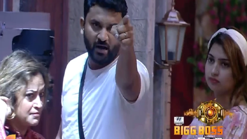 Bigg Boss Day 2 Abhishek Navid and Mannara nominated for