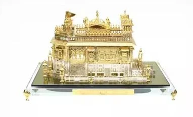 model of Golden Temple gifted to Prime Minister Narendra Modi model of Golden Temple gifted to Prime Minister Narendra Modi