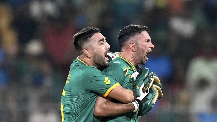 Tabraiz Shamsi, Keshav Maharaj Tabraiz Shamsi, Keshav Maharaj