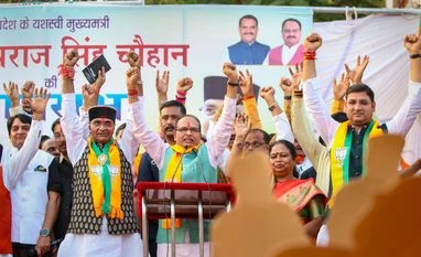 Curtains down on MP poll campaign; 2,533 candidates in race for 230 seats Shivraj Singh Chauhan