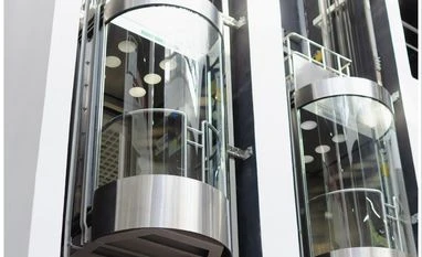 Elevator plummets at a platinum mine in S Africa, kills 11 and injures 75 Elevator, Lift