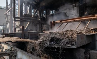 Delhi's Bawana plant sparks protests, locals threaten to boycott polls Waste to energy, garbage