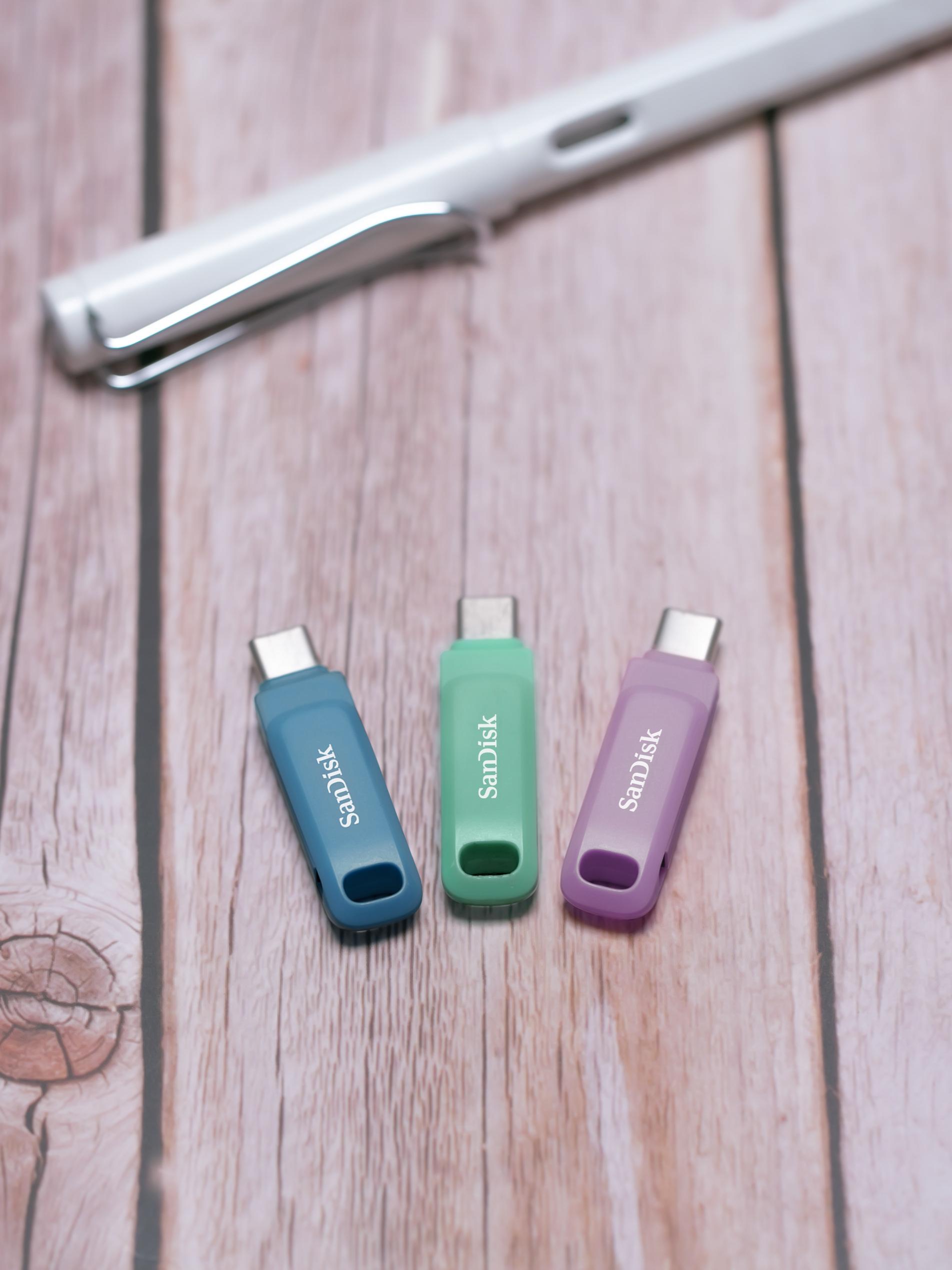 SanDisk launches UHSI microSD, Ultra Dual Drive and more Know details