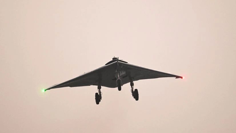 high-speed flying-wing UAV high-speed flying-wing UAV