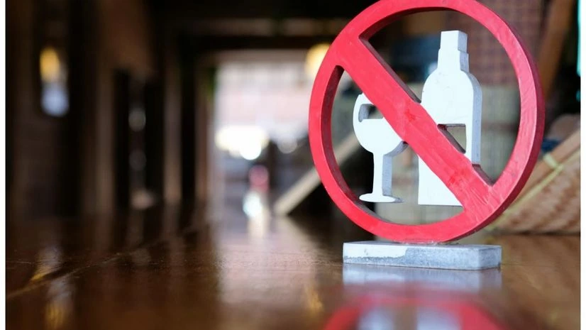 Dry Day, Alcohol, Hard drinks, No alcohol Dry Day, Alcohol, Hard drinks, No alcohol