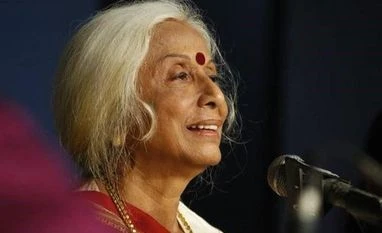 Renowned classical singer Prabha Atre, doyen of Kirana Gharana, dies at 92 Prabha_Atre