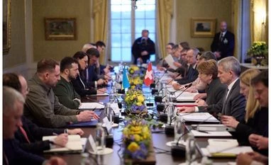 Switzerland hosts Zelenskyy and offers to host peace summit for Ukraine Zelenskyy, Ukraine, Ukraine president
