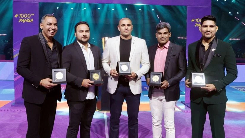 PKL 2024 PKL felicitates Anup Kumar, Dharmaraj Cherlathan, Ajay Thakur, Rishank Devadiga and Manjeet Chillar. Photo: PKL