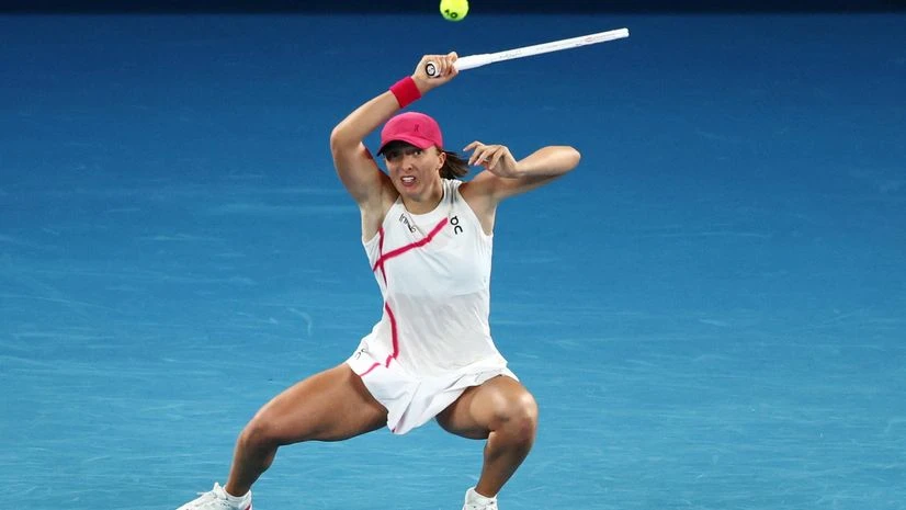 Olympics 2024: Iga Swiatek loses to Zheng Qinwen in tennis semifinal | Olympic Games News Iga Swiatek