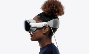 Apple sold 180,000 Vision Pro units during first pre-order weekend: Report Apple Vision Pro headset