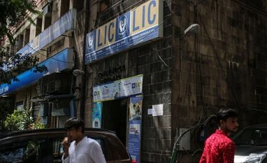 LIC Q3 results: Profit rises 49% to Rs 9,444 cr, total income at Rs 2 trn LIC, Life Insurance Corp