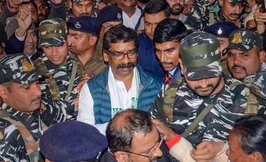 Jharkhand HC seeks ED's response in bail plea filed by Ex-CM Hemant Soren hemant soren ed arrest