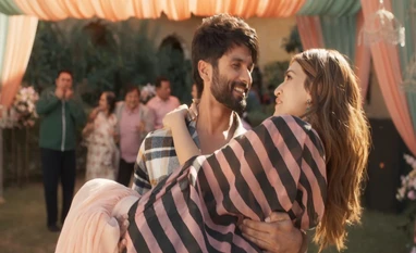 Teri Baaton Mein Aisa Uljha Jiya collects 1 crore in advance booking Teri Baaton Mein Aisa Uljha Jiya