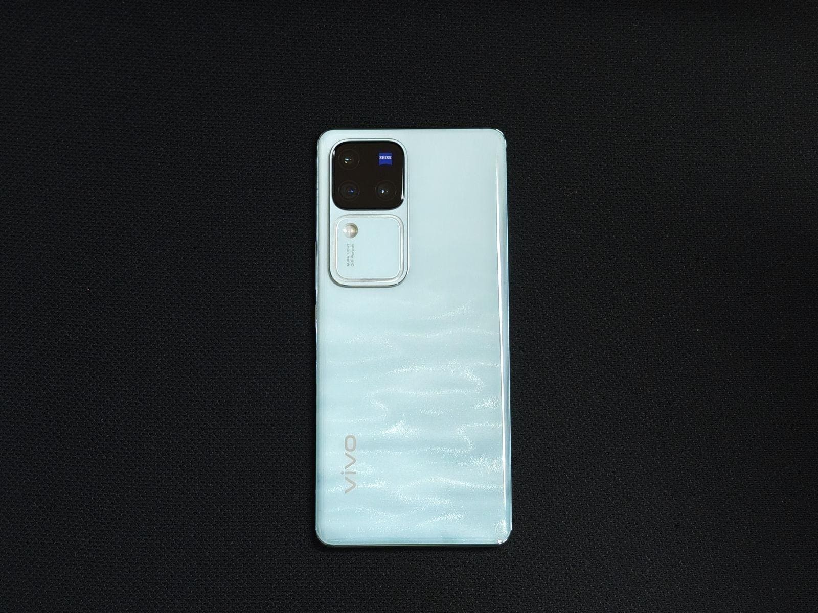 Vivo V30 series India launch at 12pm: Watch livestream, know expected specs | Tech News – Business Standard