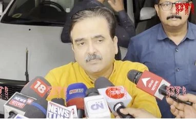 Calcutta HC judge Abhijit Gangopadhyay says he will resign on Tuesday Justice Abhijit Gangopadhyay