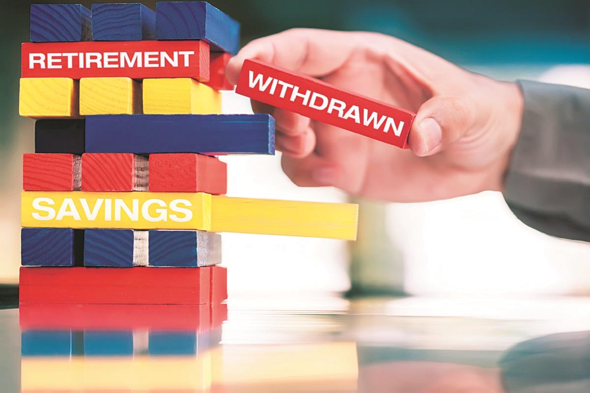 Make your retirement portfolio last longer, withdraw funds