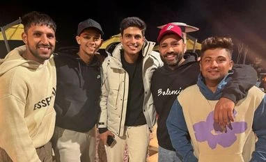 Rohit Sharma takes over social media with his tongue-in-cheek 'garden' post Rohit Sharma Garden me ghoomne wale bande