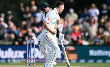 NZ vs AUS 2nd Test: Australia needs 202 runs and New Zealand 6 wickets Matt Henry in NZ vs AUS 2nd Test