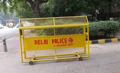 Delhi Police uncovers forex trading scam with Dubai link, 3 arrested Delhi Police