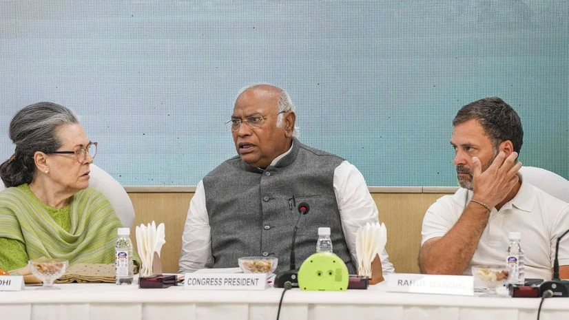 CWC meeting, congress commttiee, Rahul Gandhi, Sonia Gandhi, Mallikarjun Kharge, CWC meeting, congress commttiee, Rahul Gandhi, Sonia Gandhi, Mallikarjun Kharge,