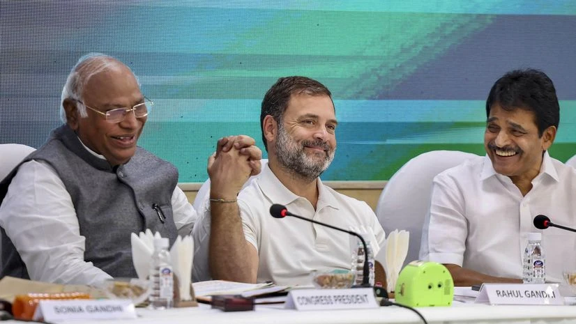 Mallikarjun Kharge, KC Venugopal, Rahul Gandhi CWC meeting Mallikarjun Kharge, KC Venugopal, Rahul Gandhi CWC meeting